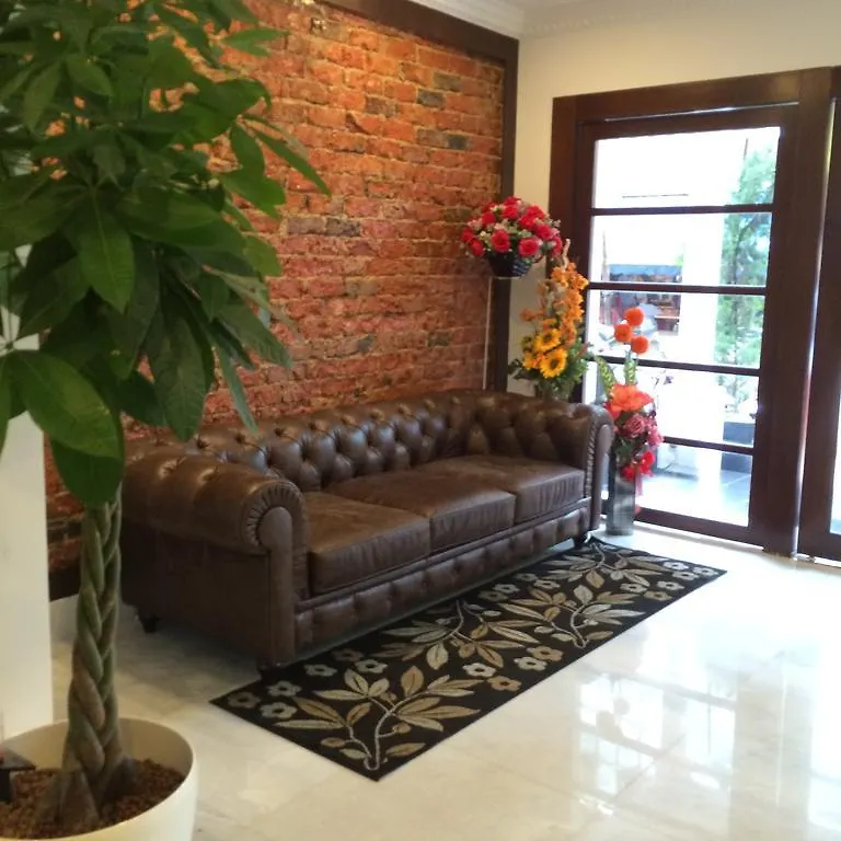 Belllo Hotel Jb Central Johor Bahru 3*,